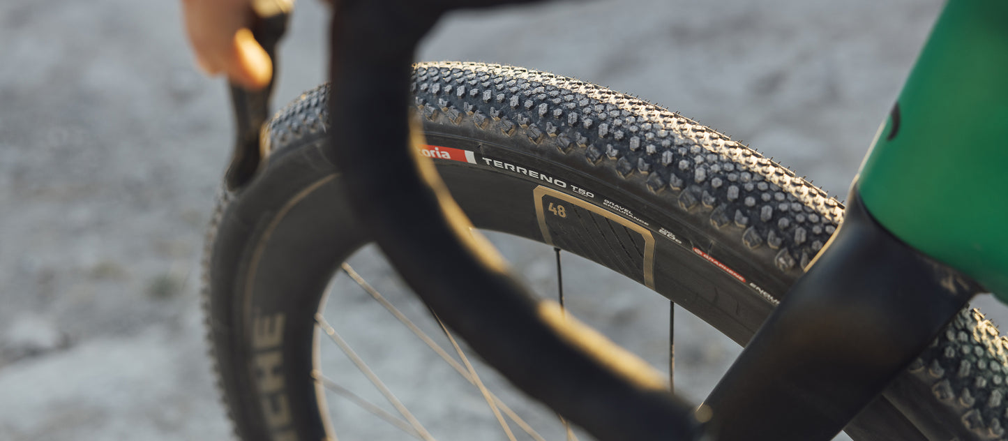 Par de ruedas MICHE GRAFF AERO 48 Tubeless Ready (Center Lock)